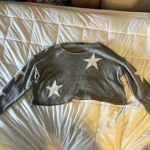 SHEIN Grey cropped sweater with stars size small